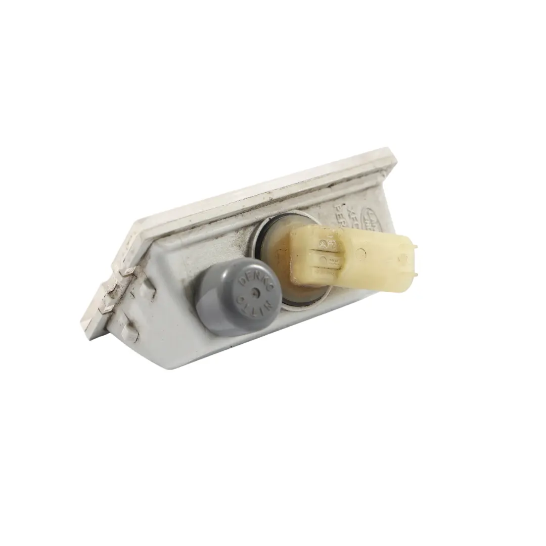 Land Rover Discovery L319 Freelander Lampe LED Éclairage Plaque - SKU XFC500040 - Numéro de pièce XFC500040