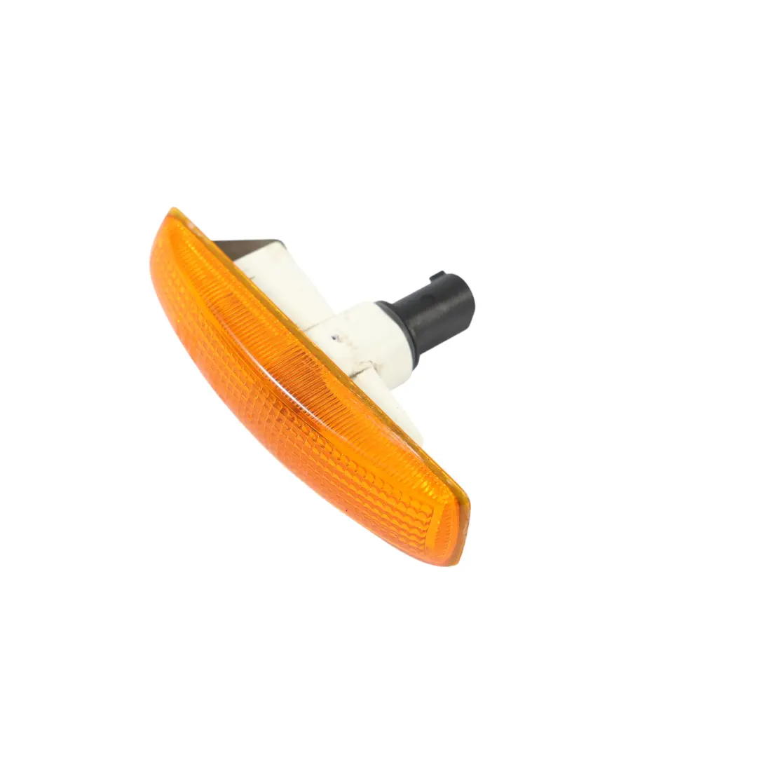 Land Rover Discovery 3 L319 Clignotant Latéral Feu Signal Lampe - SKU XGB000072 - Numéro de pièce XGB000072