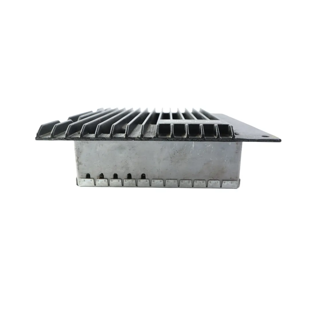 Range Rover Sport L320 Amplificateur Audio Stéréo Harman Kardon Logic7 - SKU XQK500105 - Numéro de pièce XQK500105