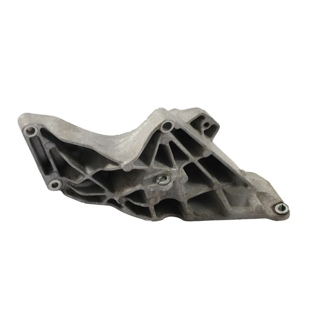 Support Fixation Alternateur 2.7 V6 4H2Q-10239-EA pour Land Rover Discovery 3 L319 à propos du numéro de pièce YLU500290 Land Rover Discovery 3 L319 Support Fixation Alternateur 2.7 V6 4H2Q-10239-EA - SKU YLU500290 - Numéro de pièce YLU500290