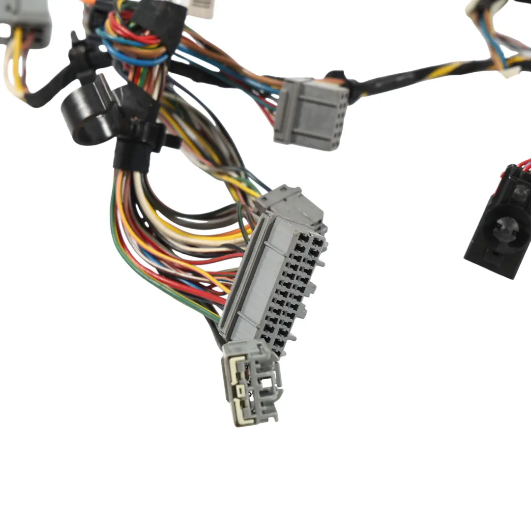 Driver's Seat Wire Harness Cable to Land Rover Range Rover Sport L320 with Part number YML500861 Land Rover Range Rover Sport L320 Driver's Seat Wire Harness Cable - SKU YML500861 - Part number YML500861