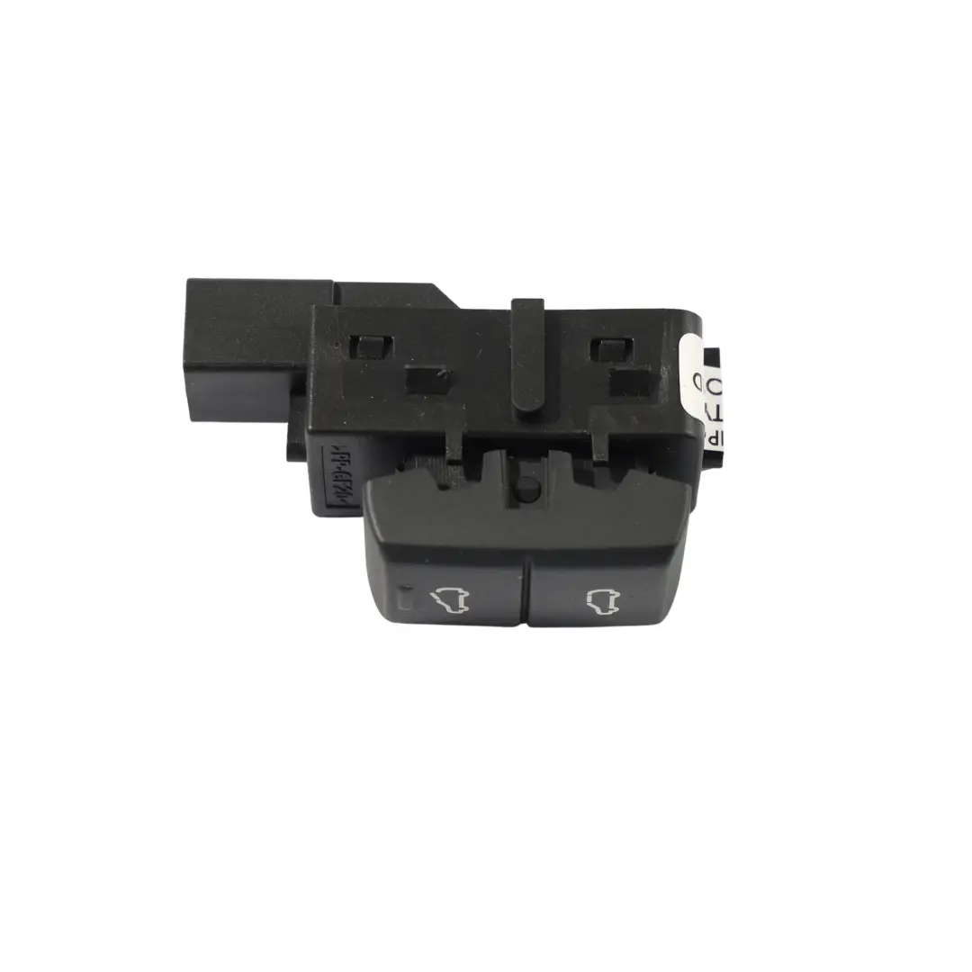 Botón Interruptor Control Techo Solar para Range Rover Sport L320 con número de pieza YUC500030PVJ Range Rover Sport L320 Botón Interruptor Control Techo Solar - SKU YUC500030PVJ - Número de pieza YUC500030PVJ