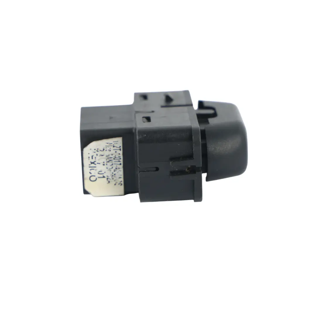 Land Rover Freelander L314 Front Central Locking Switch Right O/S - SKU YUF000330PUY - Part number YUF000330PUY