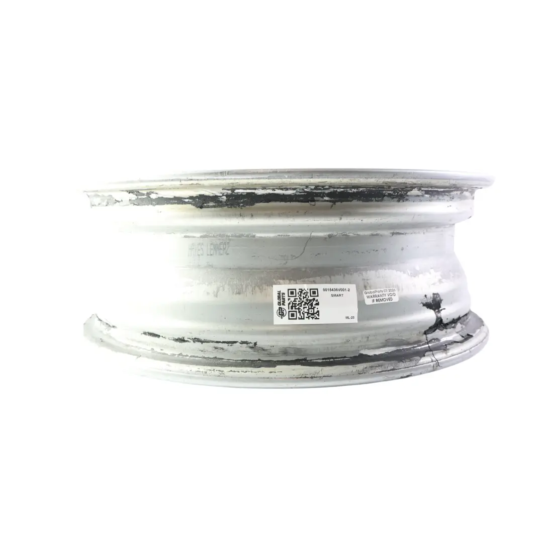 Llanta Aleación 15" 5J ET:34 6 Radios para Smart Fortwo 450 con número de pieza 0015436V001 Smart Fortwo 450 Llanta Aleación 15" 5J ET:34 6 Radios - SKU 0015436V001-2 - Número de pieza 0015436V001