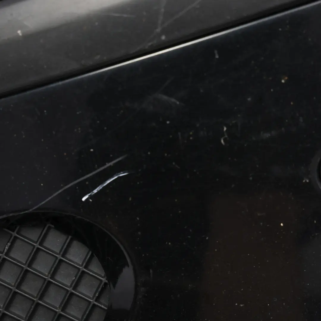 Zderzak Przedni Przód Schwarz II - 668 do BMW E87 o numerze 0032635 BMW E87 Zderzak Przedni Przód Schwarz II - 668 - SKU 0032635-SCH - Numer Części 0032635