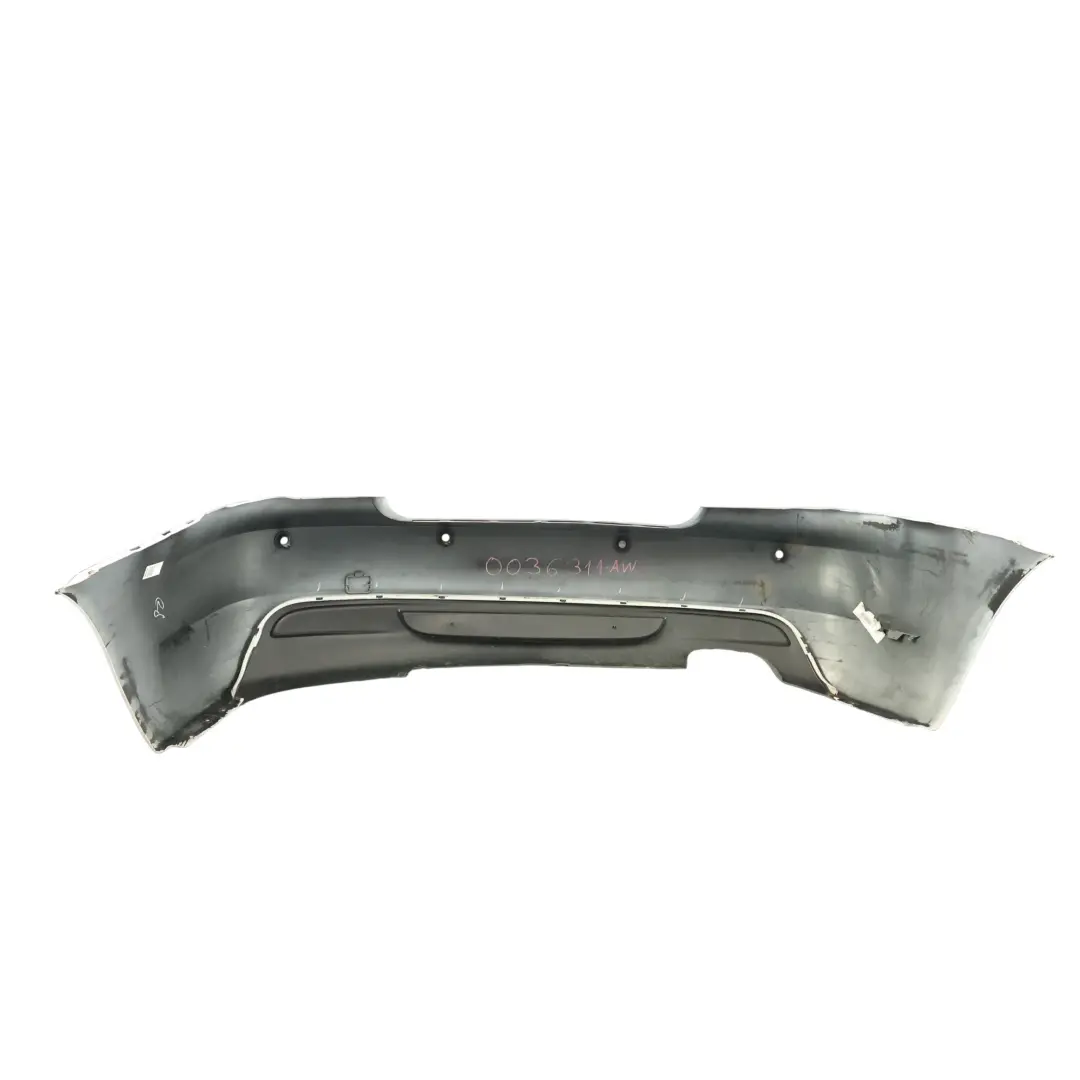 Zderzak Tylny Tył Alpinweiss 3 - 300 do BMW E82 E88 o numerze 0036311 BMW E82 E88 Zderzak Tylny Tył Alpinweiss 3 - 300 - SKU 0036311-AW1 - Numer Części 0036311