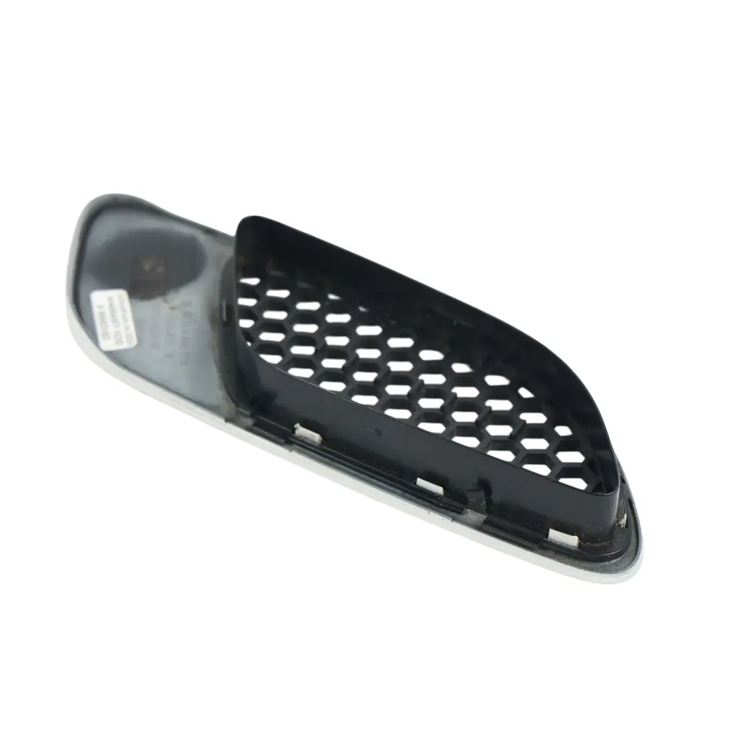 BMW E90 E92 M3 Griglia Cornice Cofano Anteriore Destra Alpinweiss 3 - 300 - SKU P0036358-AW - Numero di parte 0036358