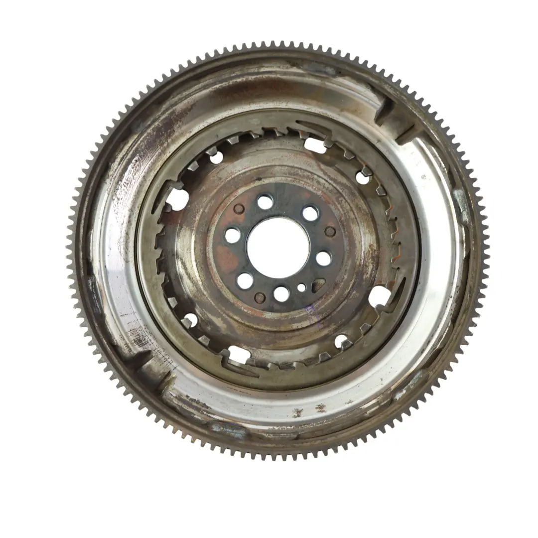 Koło Zamachowe 1.4 Benzyna 036105269D do Audi A3 8P VW Polo 6R o numerze 036105266C Audi A3 8P VW Polo 6R Koło Zamachowe 1.4 Benzyna 036105269D - SKU 036105266C - Numer Części 036105266C