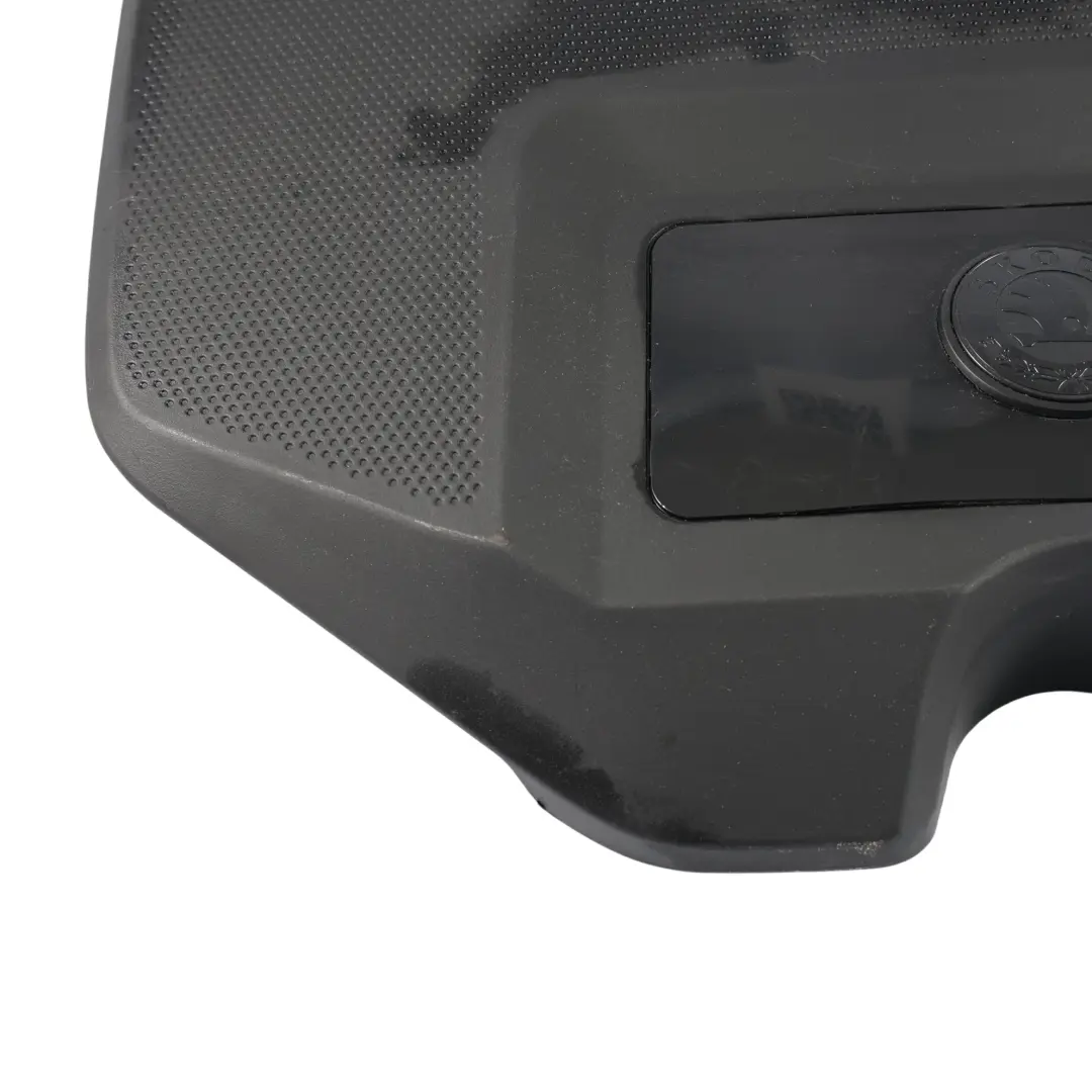 Couvercle Moteur Panneau Acoustique TDI Diesel pour Skoda Fabia Roomster à propos du numéro de pièce 038103925 Skoda Fabia Roomster Couvercle Moteur Panneau Acoustique TDI Diesel - SKU 038103925 - Numéro de pièce 038103925