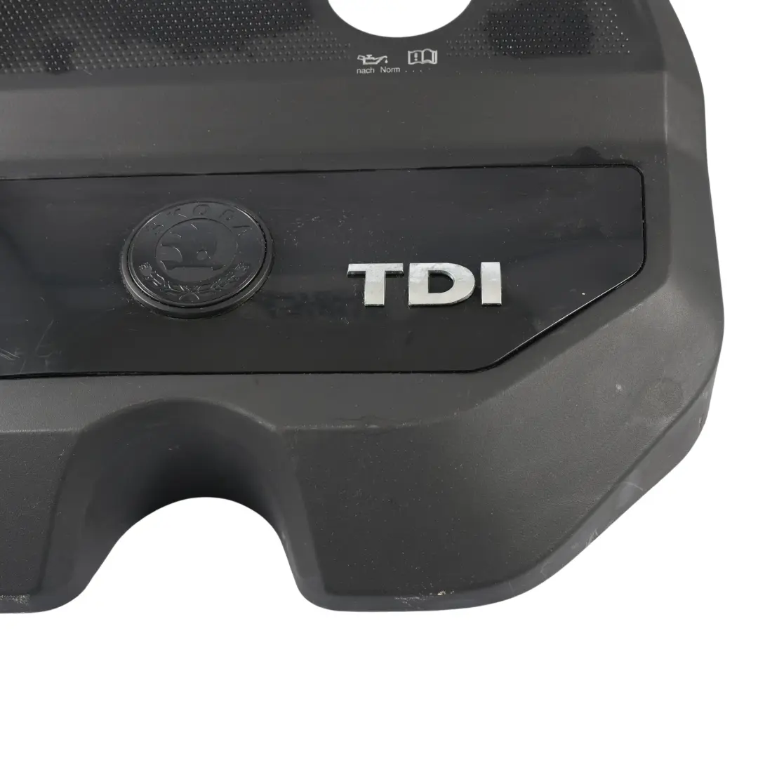 Skoda Fabia Roomster Couvercle Moteur Panneau Acoustique TDI Diesel - SKU 038103925 - Numéro de pièce 038103925