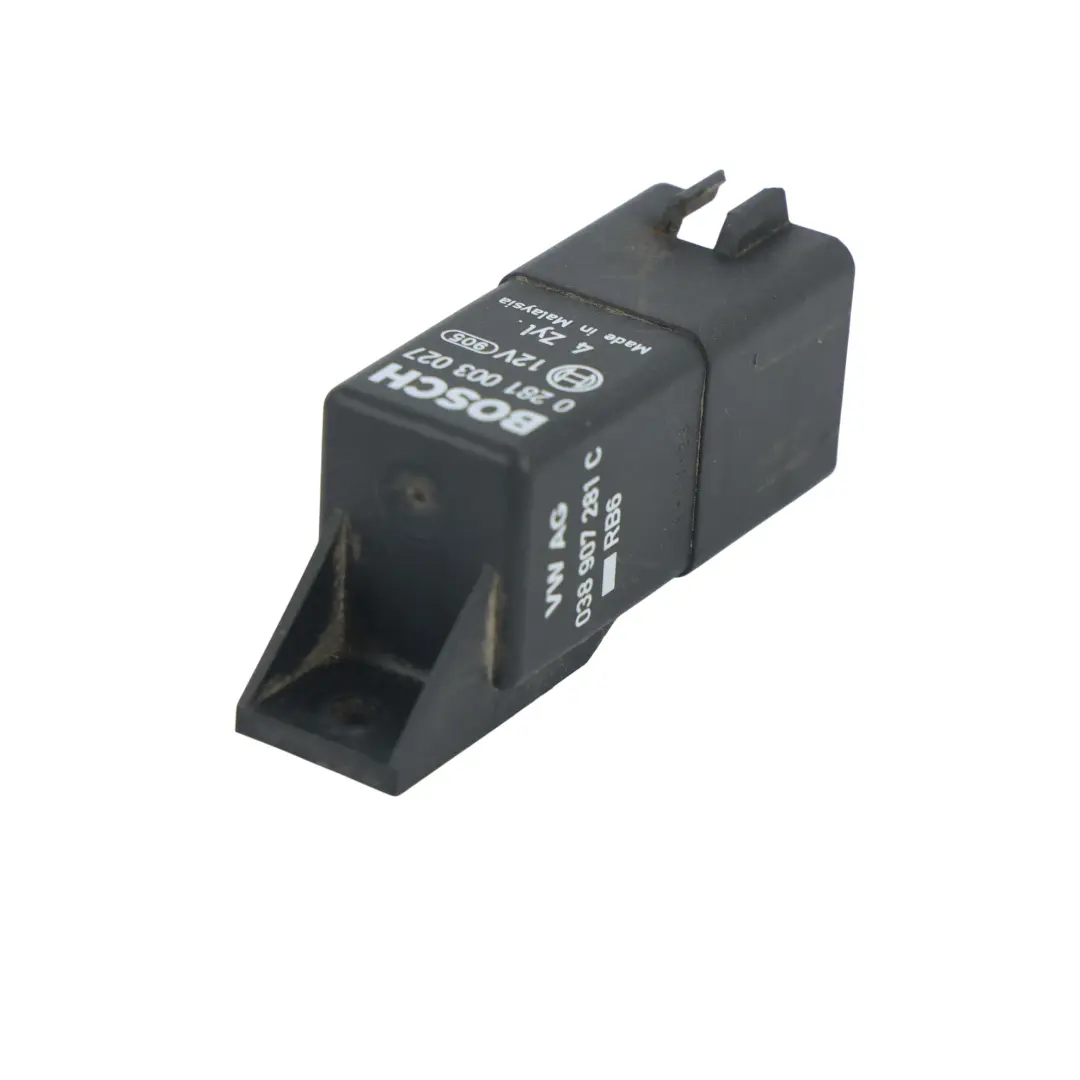 Volkswagen Skoda Fabia MK1 6Y Relé Unidad Calentadores Negro Diesel - SKU 038907281C - Número de pieza 038907281C