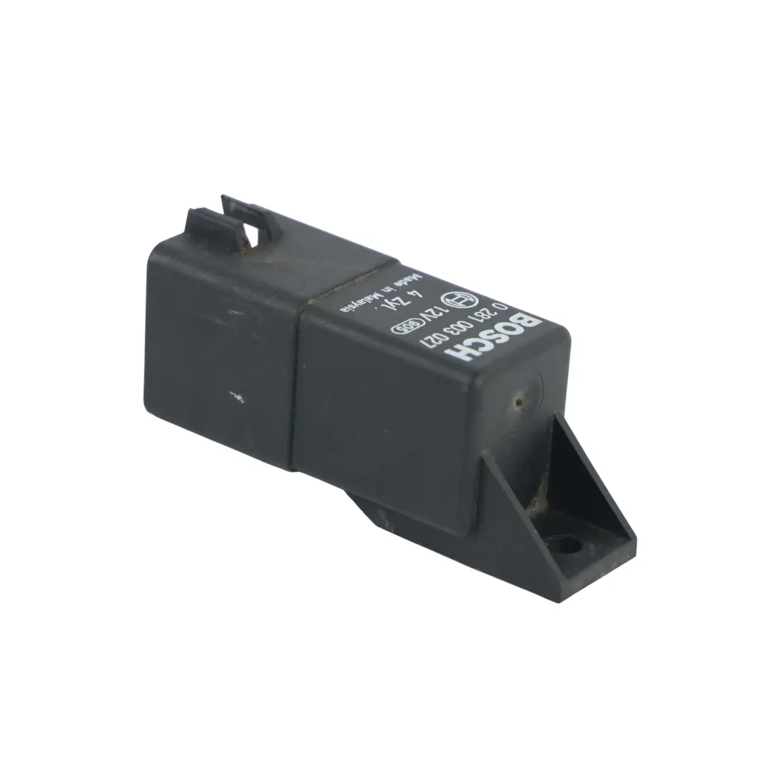 Skoda Fabia Mk1 6Y Glow Plug Relay Unit Black Diesel Engine - SKU 038907281C - Part number 038907281C