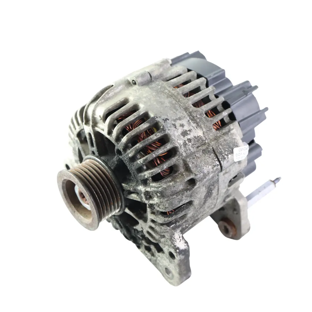 Alternatore Generatore 2.0 TDI per Audi A1 8X A3 8P VW Passat B7 con numero di parte 03C903023B Audi A1 8X A3 8P VW Passat B7 Alternatore Generatore 2.0 TDI - SKU 03C903023B - Numero di parte 03C903023B