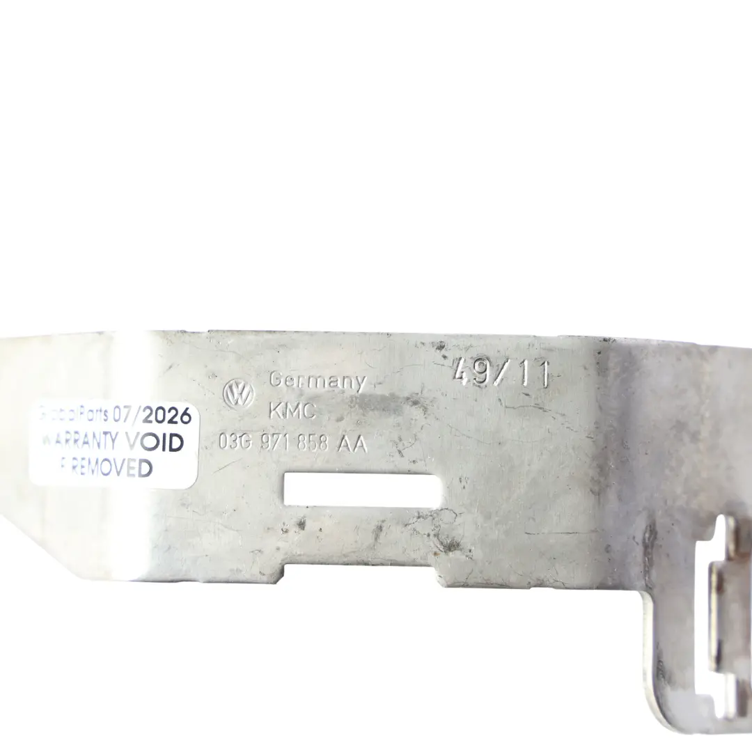 Soporte Montaje Turbocompresor 2.0 TDI CFGB para Audi A3 8P con número de pieza 03G971858AA Audi A3 8P Soporte Montaje Turbocompresor 2.0 TDI CFGB - SKU 03G971858AA - Número de pieza 03G971858AA