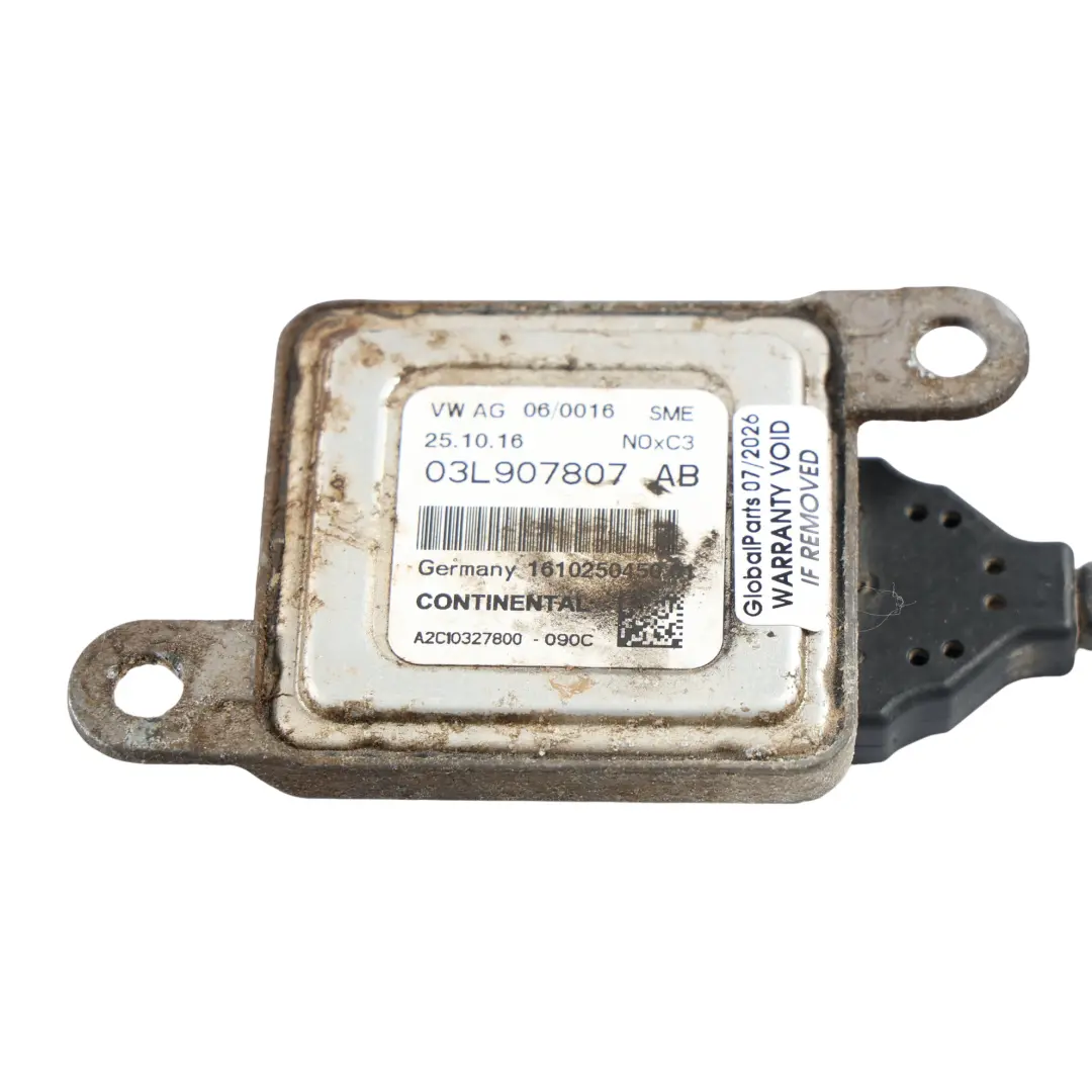 Czujnik NOx Sonda Lambda 2.0 TDI do Volkswagen Crafter 35 o numerze 03L907807AB Volkswagen Crafter 35 Czujnik NOx Sonda Lambda 2.0 TDI - SKU 03L907807AB - Numer Części 03L907807AB