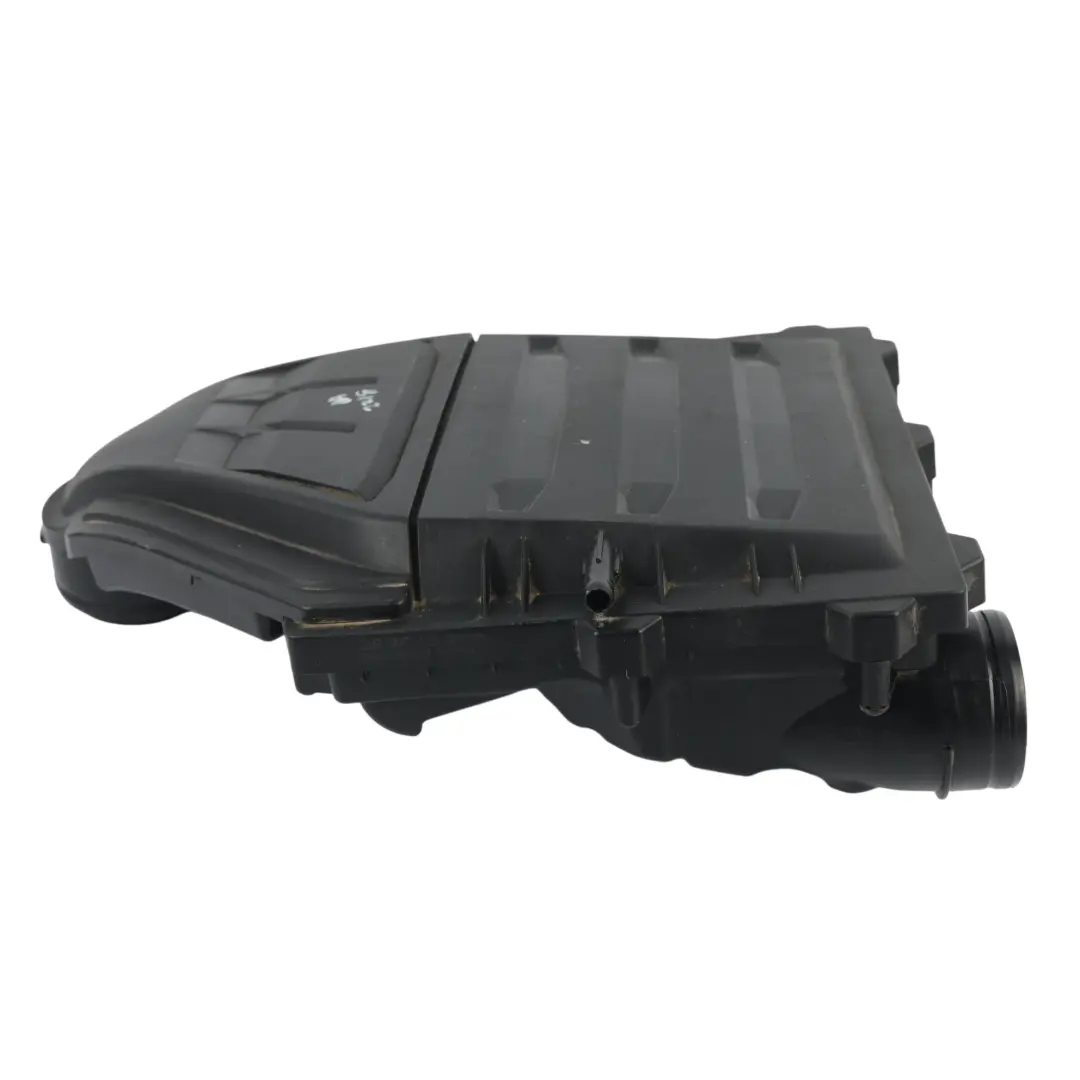 Mk5 VW Golf Mk7 Obudowa Filtra Powietrza Benzyna 04C129601M do Seat Ibiza o numerze 04C129620A Seat Ibiza Mk5 VW Golf Mk7 Obudowa Filtra Powietrza Benzyna 04C129601M - SKU 04C129601M-1 - Numer Części 04C129620A