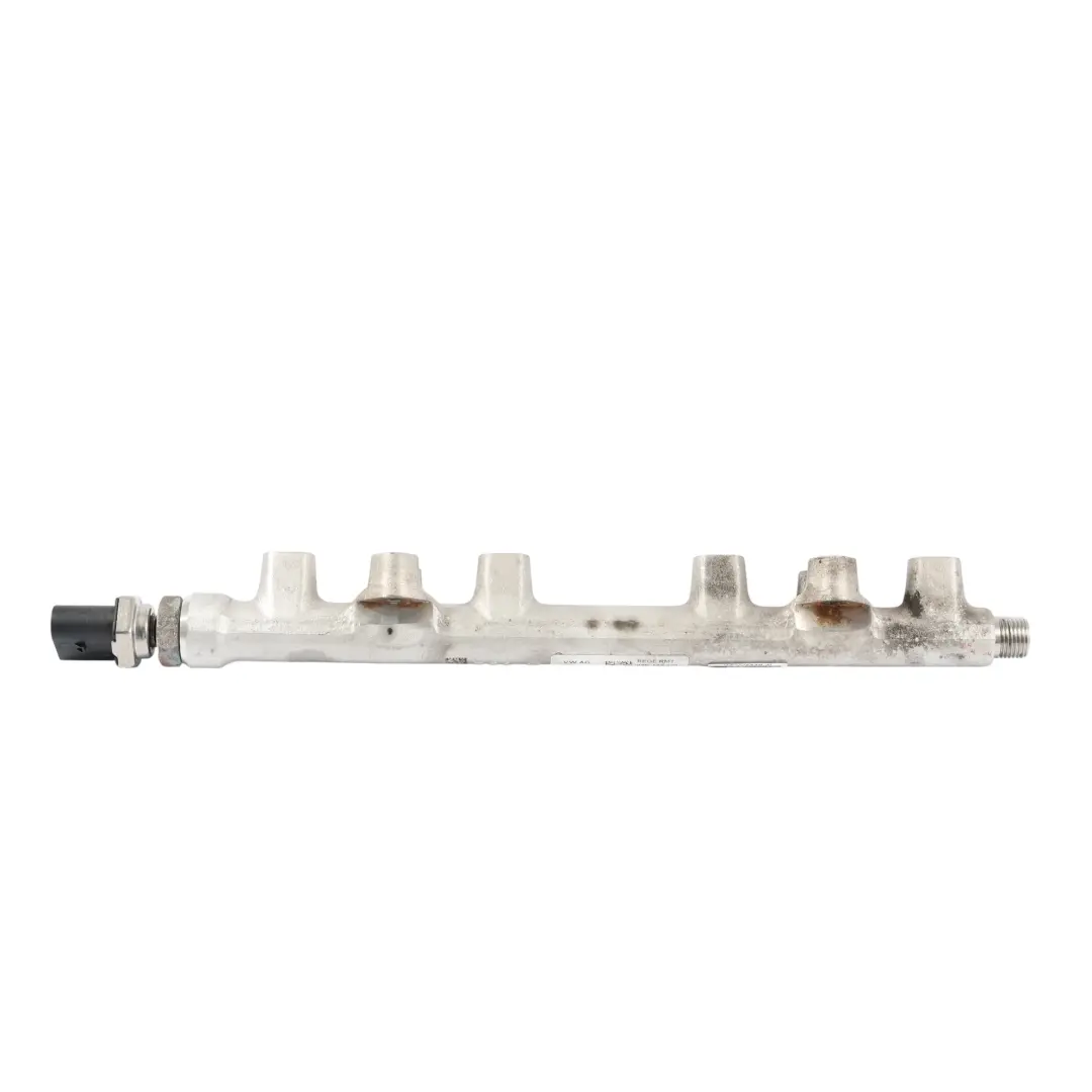 MK3 5F Rampa Distribuzione Iniezione Carburante Benzina per Seat Leon con numero di parte 04E133320 Seat Leon MK3 5F Rampa Distribuzione Iniezione Carburante Benzina - SKU 04E133320 - Numero di parte 04E133320