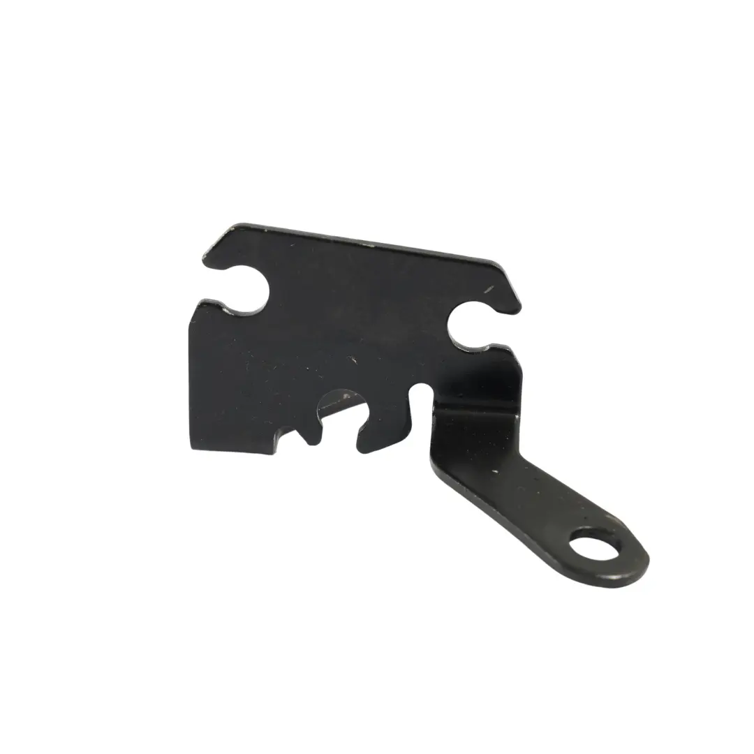 Audi A4 B9 Soporte Montaje Bomba Refrigerante Adicional 2.0 TDI - SKU 04L121093G - Número de pieza 04L121093G