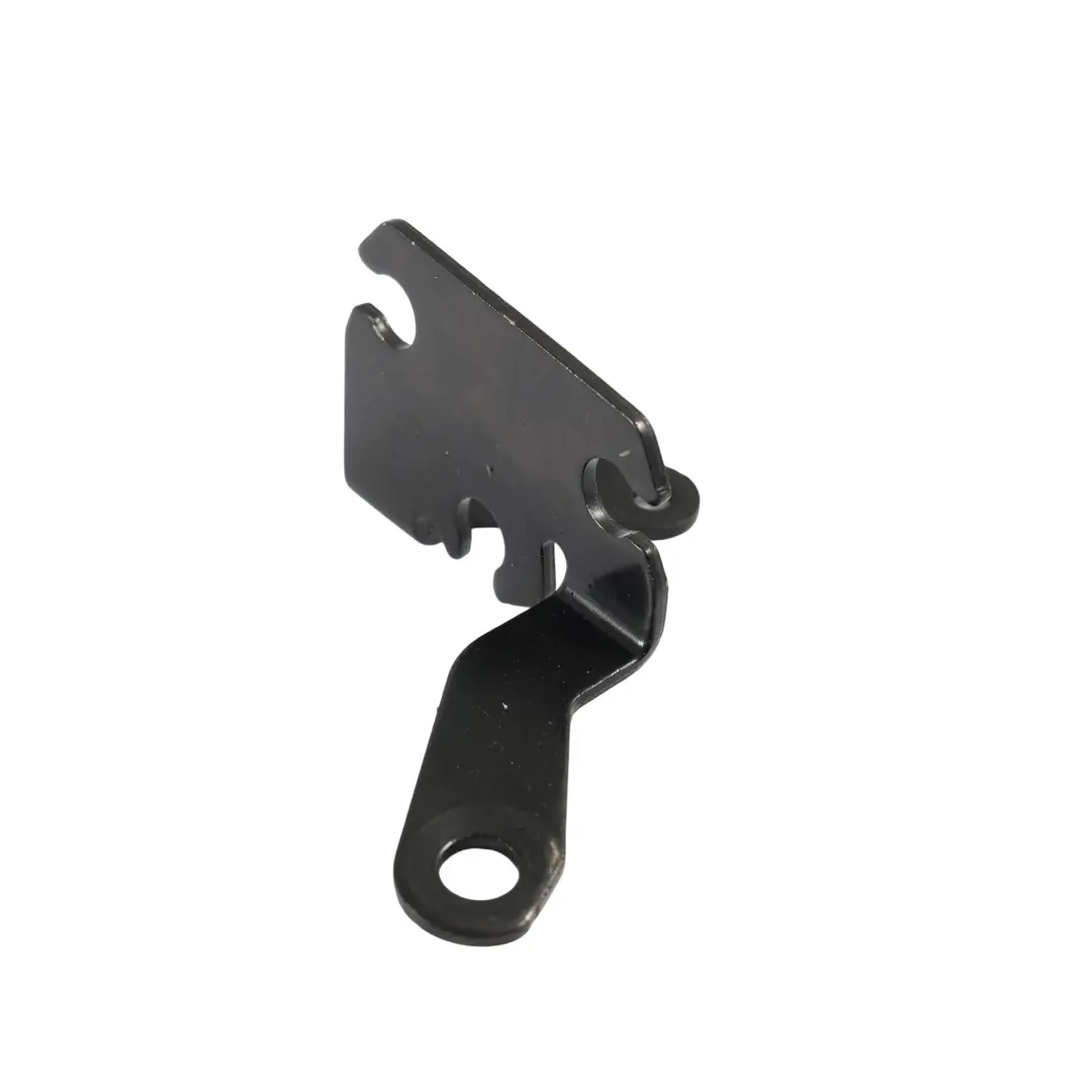 Audi A4 B9 Soporte Montaje Bomba Refrigerante Adicional 2.0 TDI - SKU 04L121093G - Número de pieza 04L121093G