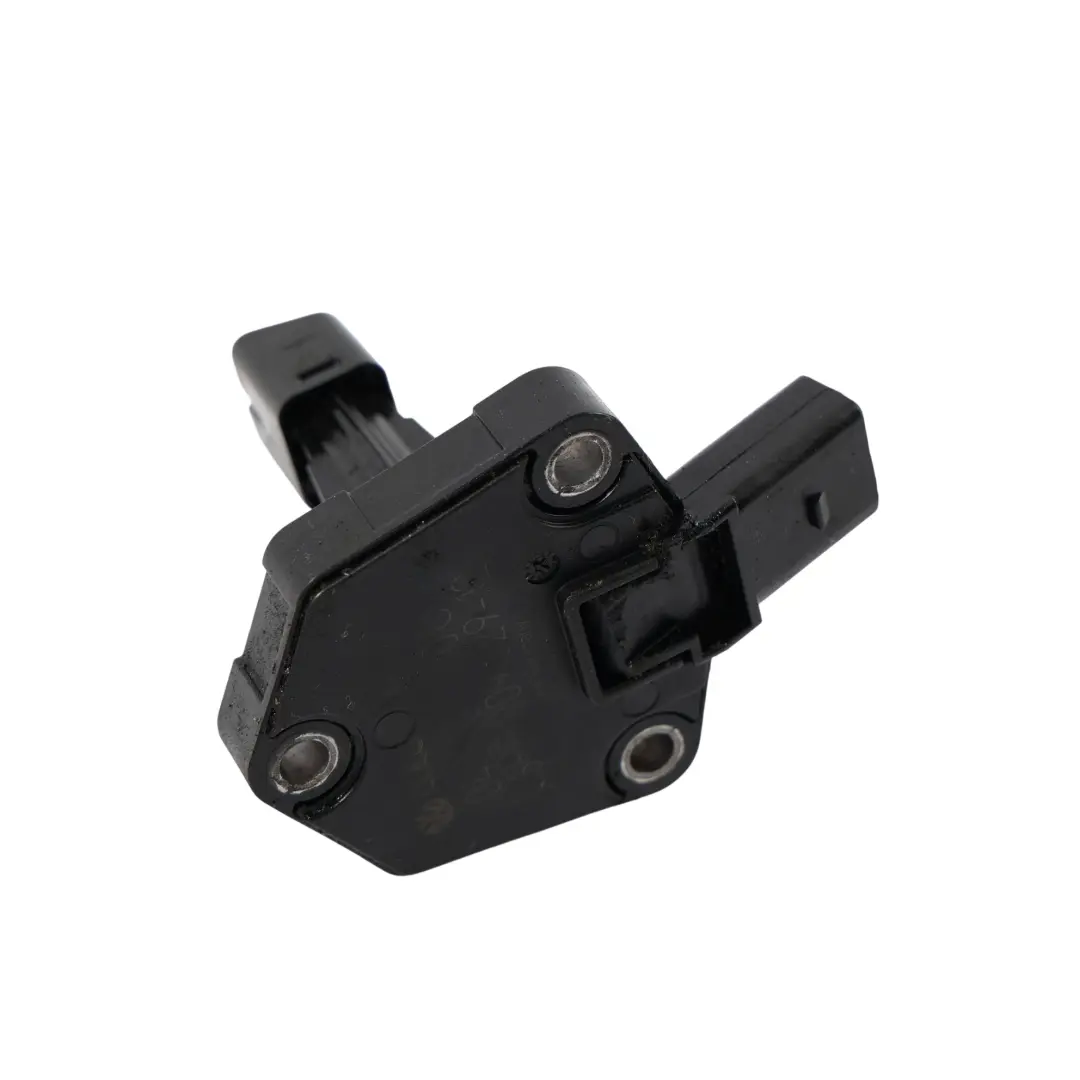 2K Tiguan 5N Sensore Livello Olio per Audi Q3 8U VW Passat B8 Caddy con numero di parte 04L907660C Audi Q3 8U VW Passat B8 Caddy 2K Tiguan 5N Sensore Livello Olio - SKU 04L907660C - Numero di parte 04L907660C