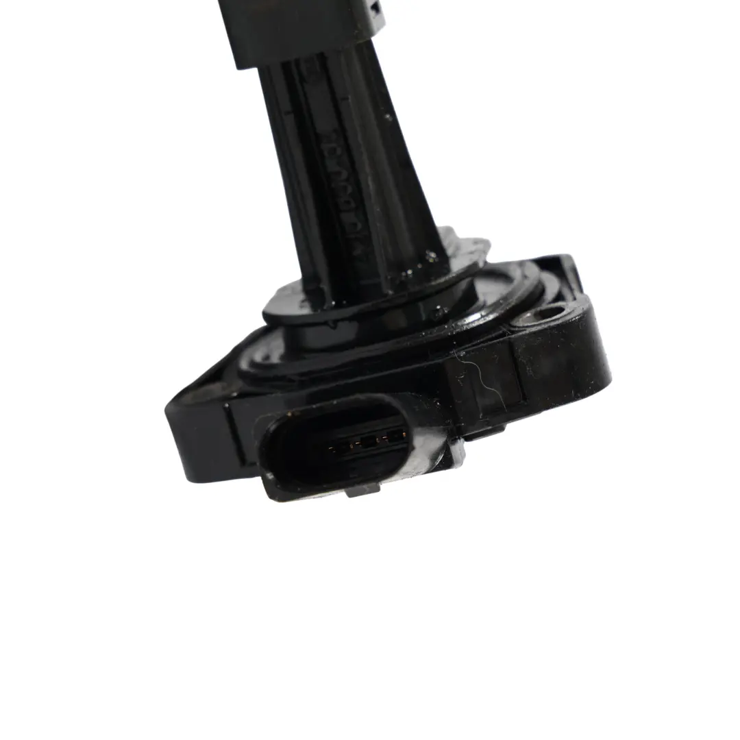 2K Tiguan 5N Oil Level Sensor to Audi Q3 8U Volkswagen Passat B8 Caddy with Part number 04L907660C Audi Q3 8U Volkswagen Passat B8 Caddy 2K Tiguan 5N Oil Level Sensor - SKU 04L907660C - Part number 04L907660C