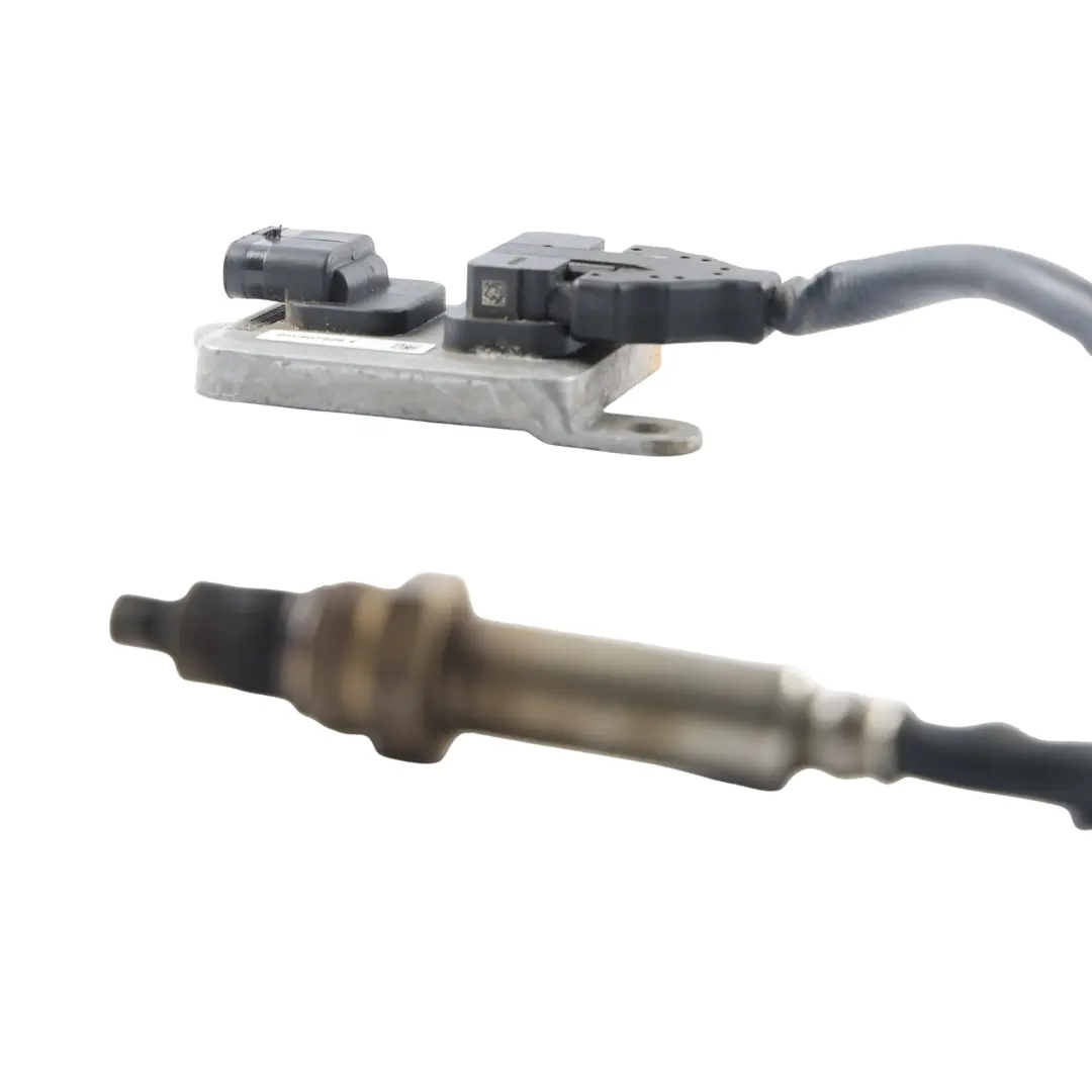 3V NOX Lambda Sauerstoff Sensor 2.0 TDI Diesel DFEA für Audi Skoda Superb mit Teilenummer 04L907805E Audi Skoda Superb 3V NOX Lambda Sauerstoff Sensor 2.0 TDI Diesel DFEA - SKU 04L907805E - Teilenummer 04L907805E