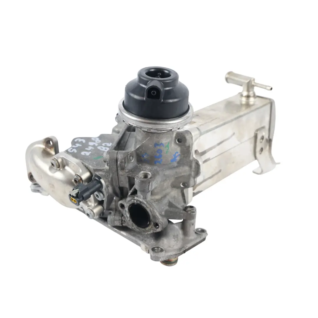 4G8 Exhaust Gas Cooler EGR Valve 3.0 TDI CZVB to Audi A6 C7 A7 with Part number 059131511AK Audi A6 C7 A7 4G8 Exhaust Gas Cooler EGR Valve 3.0 TDI CZVB - SKU 059131511AK - Part number 059131511AK