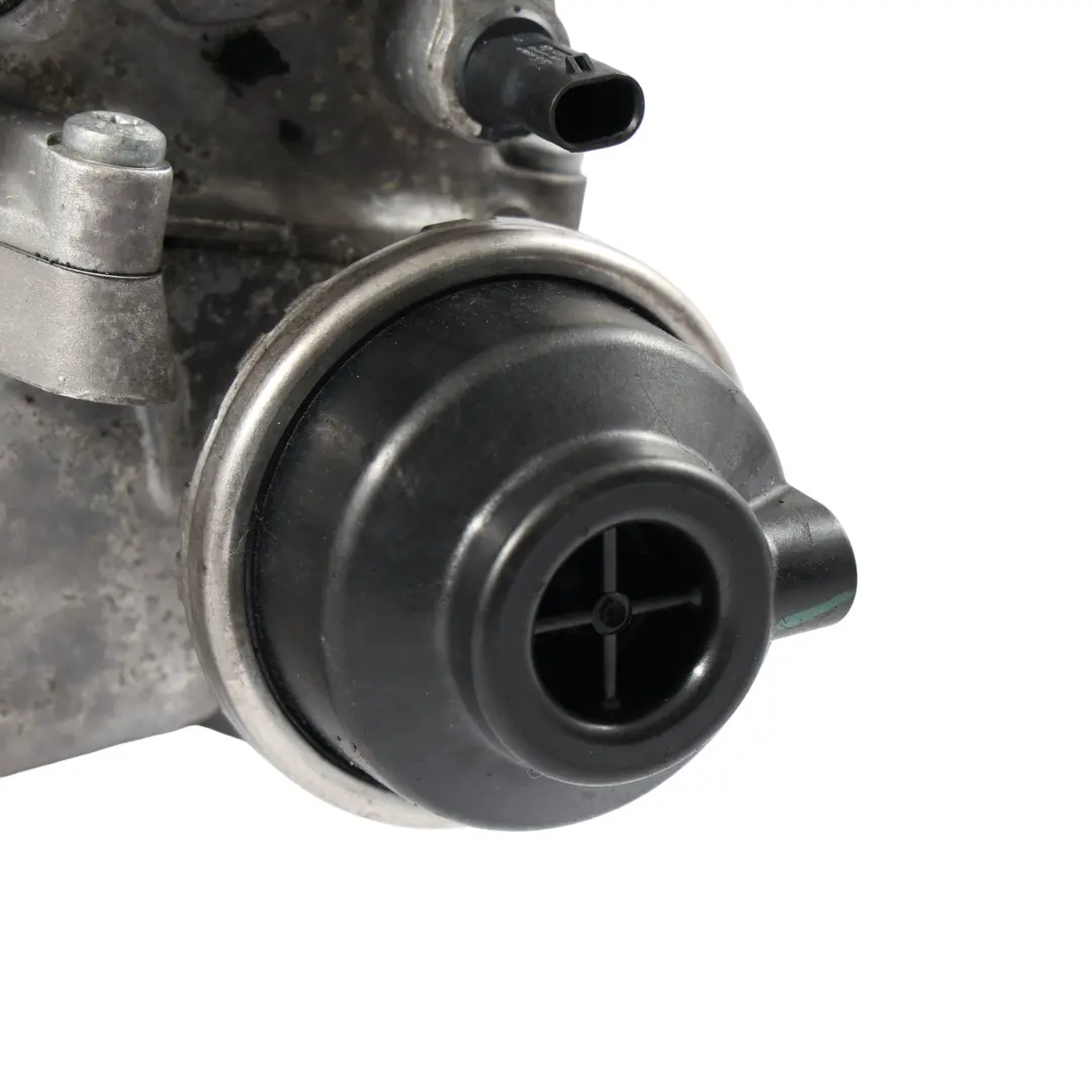 4G8 Valvola EGR Biturbo 6 Cilindri 230HP 3.0 TDI CGQB per Audi A7 con numero di parte 059131515EQ Audi A7 4G8 Valvola EGR Biturbo 6 Cilindri 230HP 3.0 TDI CGQB - SKU 059131515EQ - Numero di parte 059131515EQ