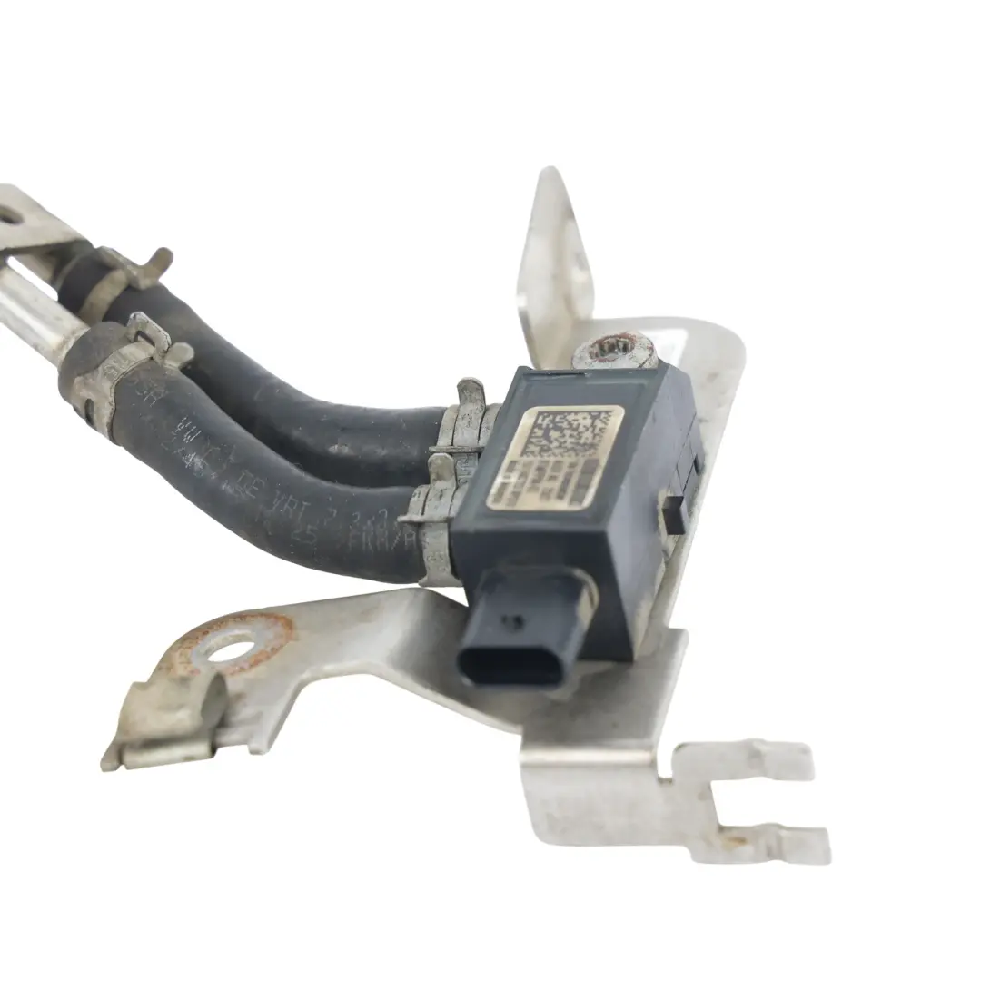 Sensore Pressione Scarico Tubi Diesel per Porsche Cayenne 92A Macan con numero di parte 059906051K Porsche Cayenne 92A Macan Sensore Pressione Scarico Tubi Diesel - SKU 059906051K - Numero di parte 059906051K