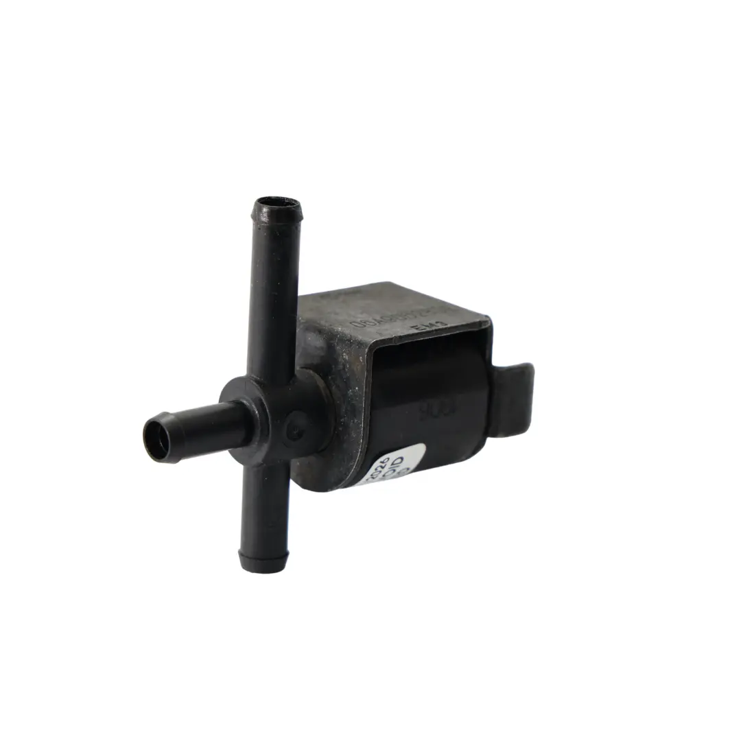 8L Magnetventil Vakuumleitung 1.8 Quattro Benzin Motor für Audi A3 mit Teilenummer 06A906283E Audi A3 8L Magnetventil Vakuumleitung 1.8 Quattro Benzin Motor - SKU 06A906283E - Teilenummer 06A906283E