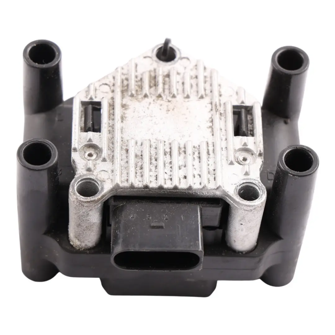 Ignition Coil Pack to Volkswagen Passat B5 Golf Mk7 Audi A4 B5 A6 C5 with Part number 06B905106A Volkswagen Passat B5 Golf Mk7 Audi A4 B5 A6 C5 Ignition Coil Pack - SKU 06B905106A - Part number 06B905106A