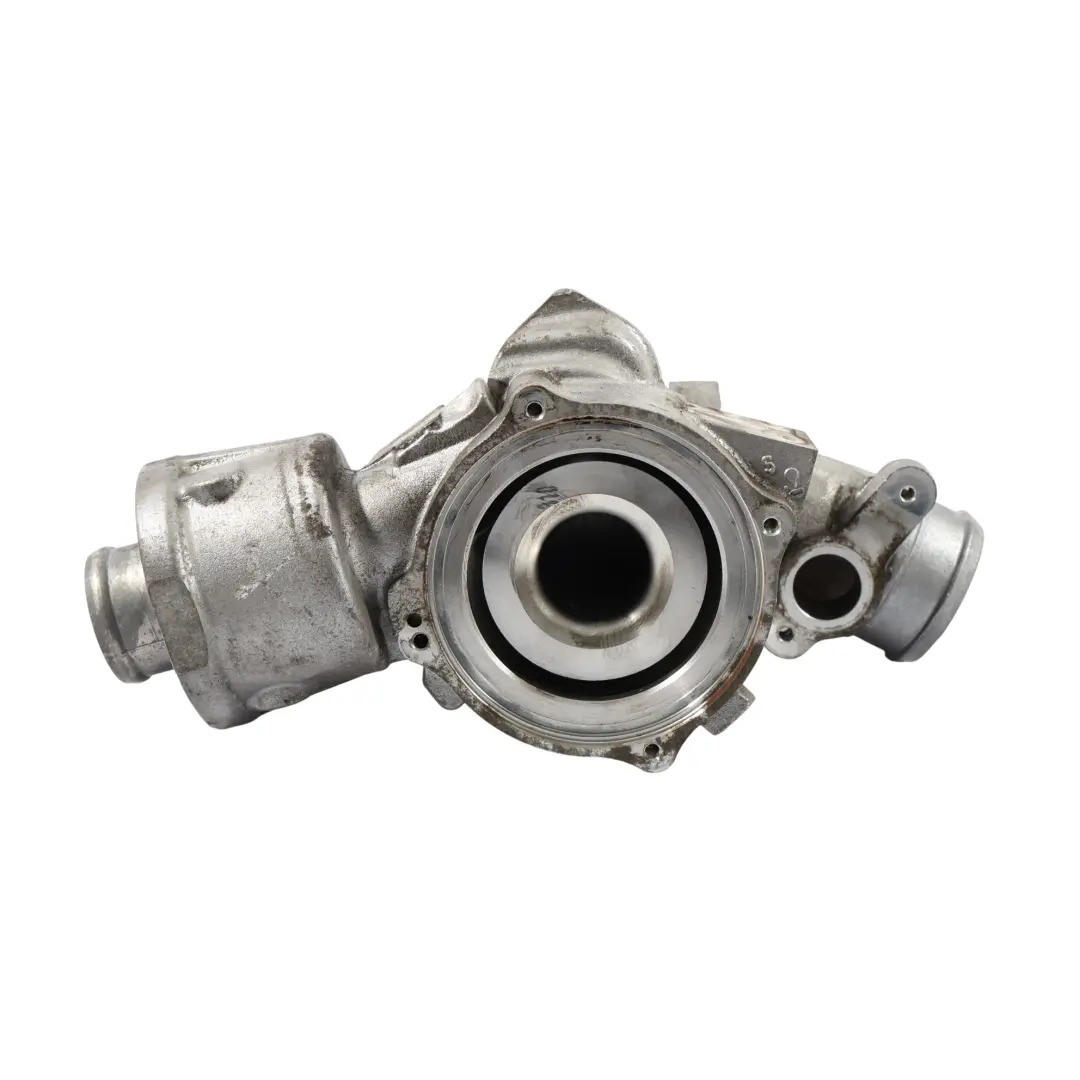 Carter Turbocompresseur 1.8 TFSI Essence pour Audi A4 B8 S5 A5 8T à propos du numéro de pièce 06H145701L Audi A4 B8 S5 A5 8T Carter Turbocompresseur 1.8 TFSI Essence - SKU 06H145701L - Numéro de pièce 06H145701L