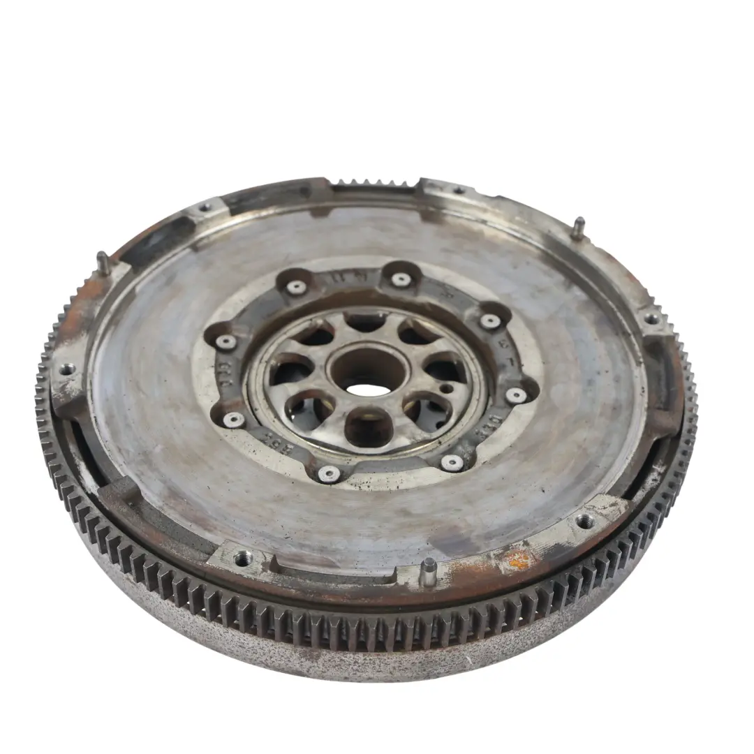 Kit Embrayage Volant Moteur Bimasse 2.0 TSI pour Skoda Octavia 5E A3 8V à propos du numéro de pièce 06J105266AL Skoda Octavia 5E A3 8V Kit Embrayage Volant Moteur Bimasse 2.0 TSI - SKU 06J105266AL - Numéro de pièce 06J105266AL
