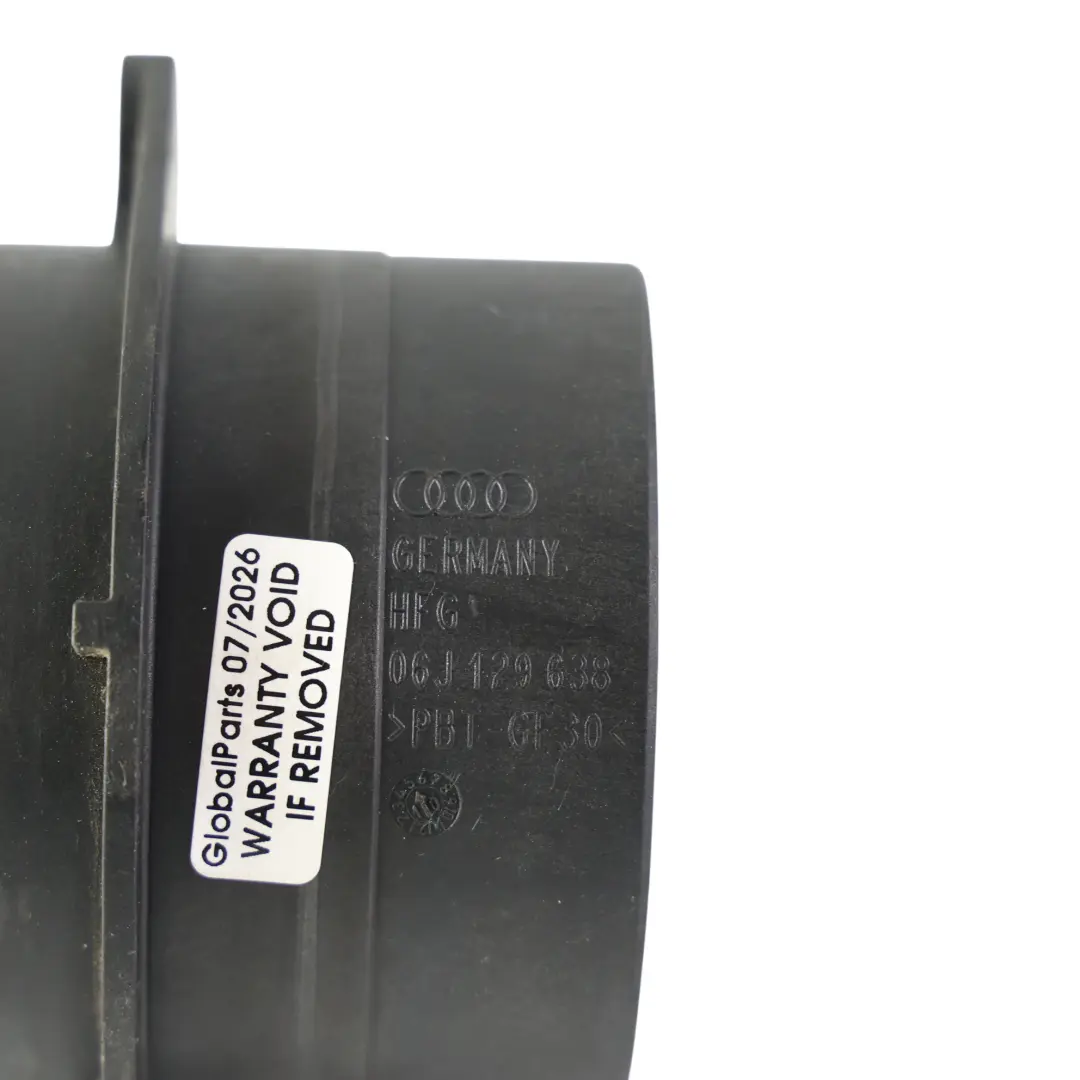 Luftansaugfilter Box Adapter Rohr Schlauch Leitung für Audi TT 8J mit Teilenummer 06J129638 Audi TT 8J Luftansaugfilter Box Adapter Rohr Schlauch Leitung - SKU 06J129638 - Teilenummer 06J129638