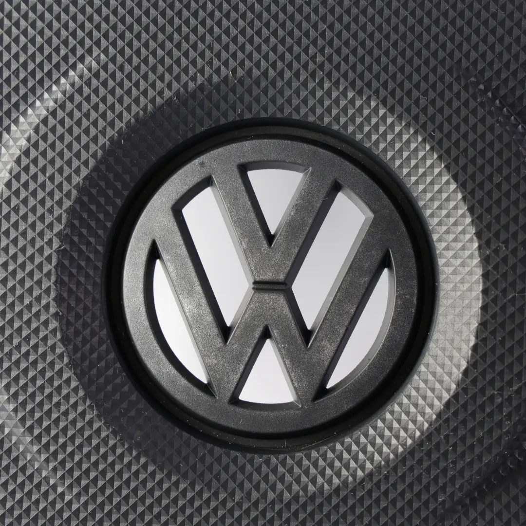 Volkswagen Golf Mk7 R Cache Moteur Supérieur Panneau 2.0 TSI - SKU 06K103925G-1 - Numéro de pièce 06K103925G