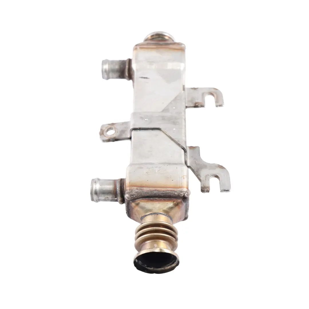 Kühler 2.5 TDI AXD Automatik für Volkswagen Transporter T5 EGR mit Teilenummer 070131513D Volkswagen Transporter T5 EGR Kühler 2.5 TDI AXD Automatik - SKU 070131513D - Teilenummer 070131513D