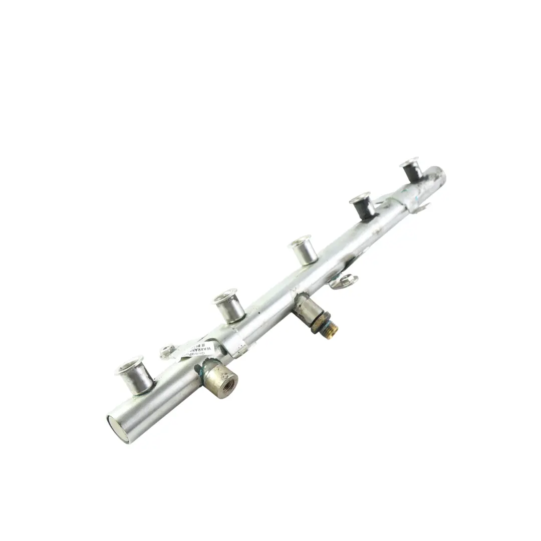 RSQ3 TTRS 8J Rampa Combustible 2.5 TFSI para Audi RS3 8P 8V con número de pieza 07K133317K Audi RS3 8P 8V RSQ3 TTRS 8J Rampa Combustible 2.5 TFSI - SKU 07K133317K - Número de pieza 07K133317K
