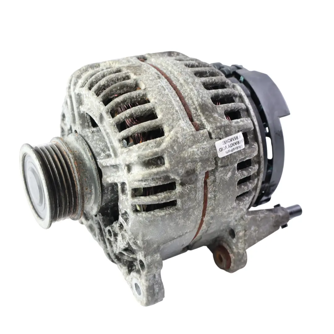 RSQ3 8U Alternatore Generatore BOSH 14V 140A per Audi RS3 8P con numero di parte 07K903023F Audi RS3 8P RSQ3 8U Alternatore Generatore BOSH 14V 140A - SKU 07K903023F - Numero di parte 07K903023F