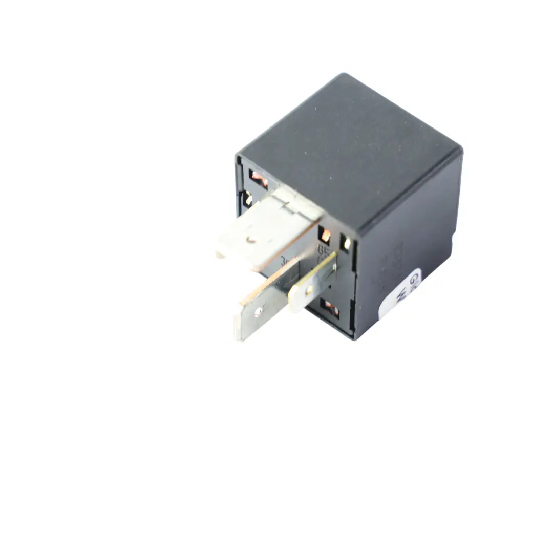 Przekaźnik 4-Pin 12V 50A Czarny do Opel Movano C o numerze 11130287 Opel Movano C Przekaźnik 4-Pin 12V 50A Czarny - SKU 11130287 - Numer Części 11130287