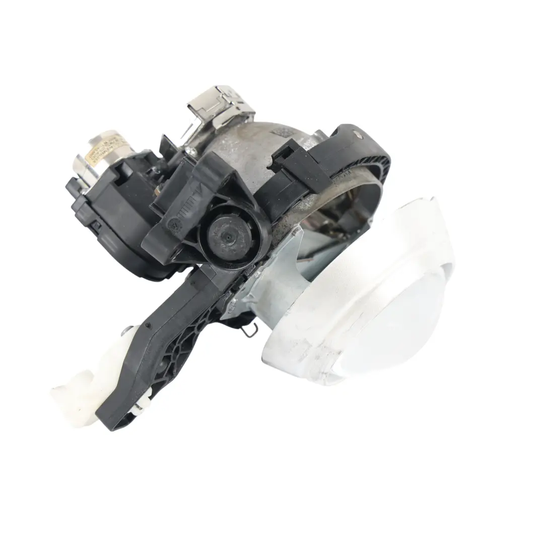 Front Xenon Projector Bulb Module Left N/S to Mercedes W205 with Part number 1307020039 Mercedes W205 Front Xenon Projector Bulb Module Left N/S - SKU 1307020039-1 - Part number 1307020039