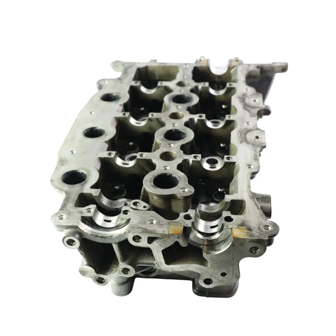 Cylinder Head Right O/S 2.7 Diesel 4R8Q-6090-AH to Land Rover Discovery 3 L319 with Part number 1311302 Land Rover Discovery 3 L319 Cylinder Head Right O/S 2.7 Diesel 4R8Q-6090-AH - SKU 1311302 - Part number 1311302