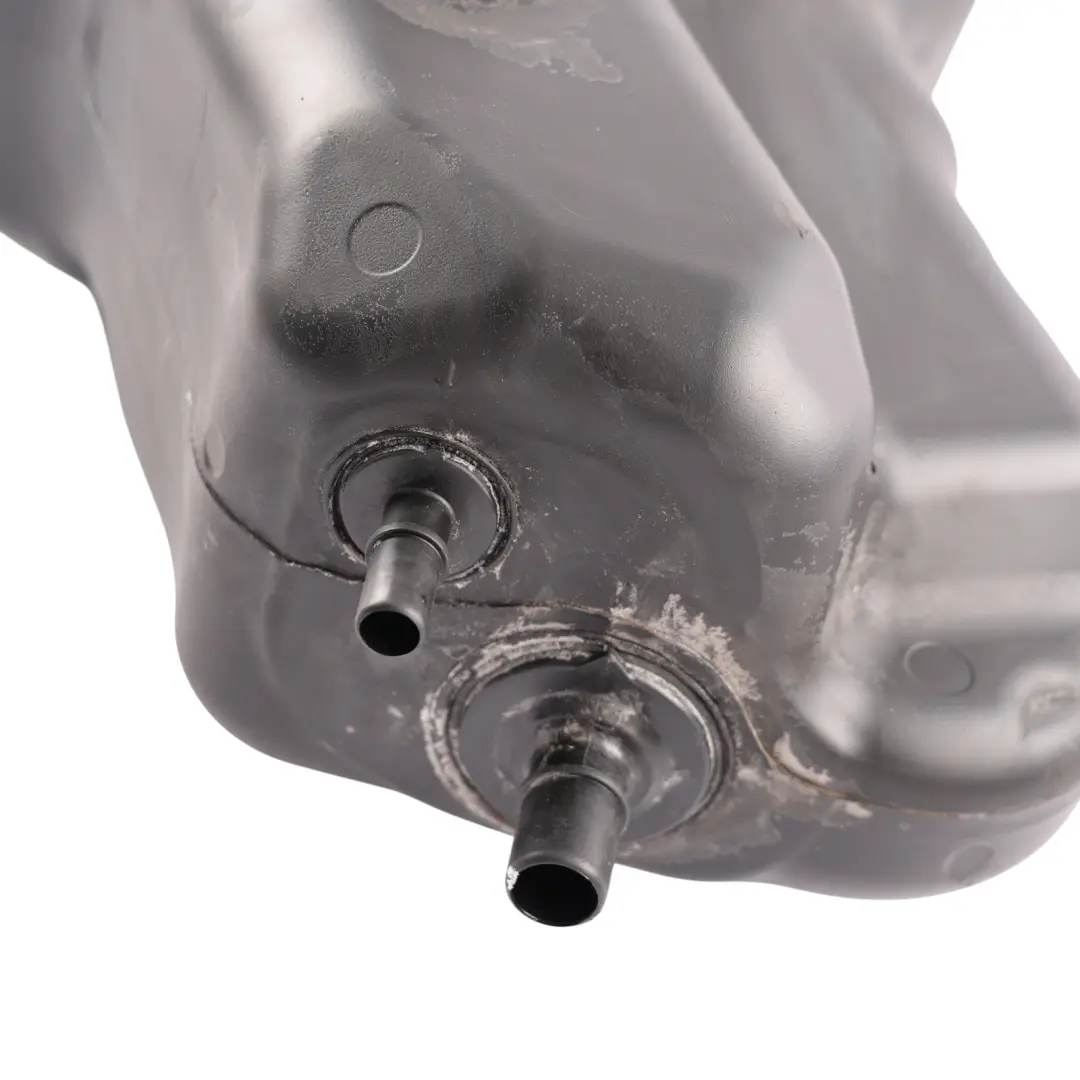 Réservoir Additif AdBlue Diesel pour Opel Movano C Fiat Ducato à propos du numéro de pièce 1395774080 Opel Movano C Fiat Ducato Réservoir Additif AdBlue Diesel - SKU 1395774080 - Numéro de pièce 1395774080