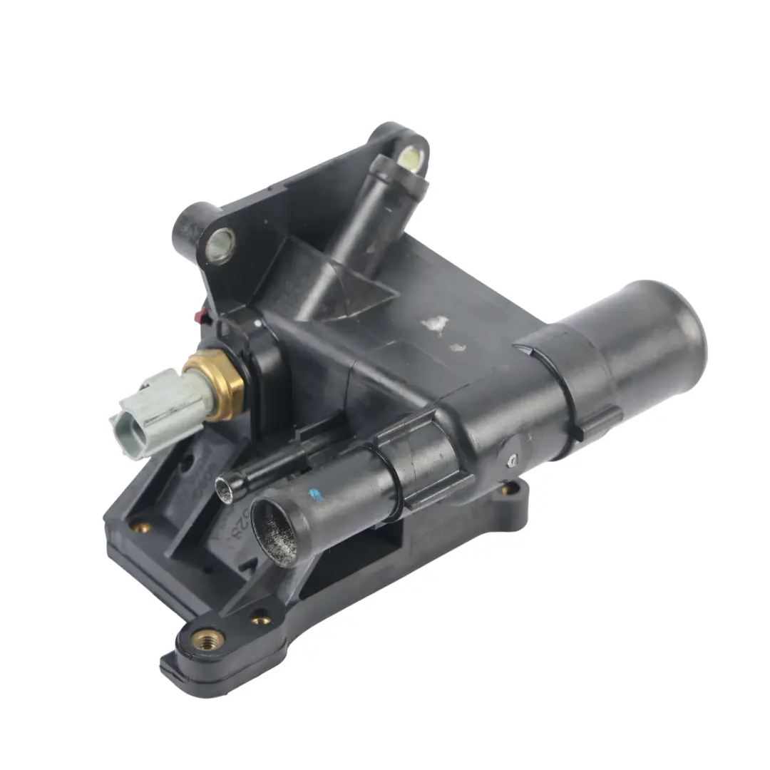 Ford Focus MK2 Boîtier Thermostat Connecteur Eau 2.0 Essence 6G9G-8K556-AA - SKU 1450955 - Numéro de pièce 1450955