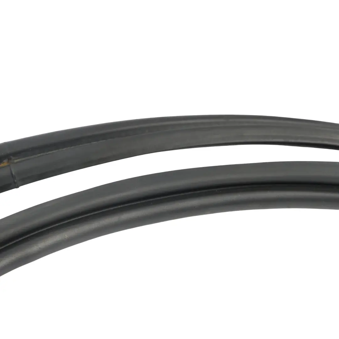 Ford Mondeo MK4 Joint Caoutchouc Hayon Coffre Arrière 7S71-N404A06-BB - SKU 1502720 - Numéro de pièce 1502720
