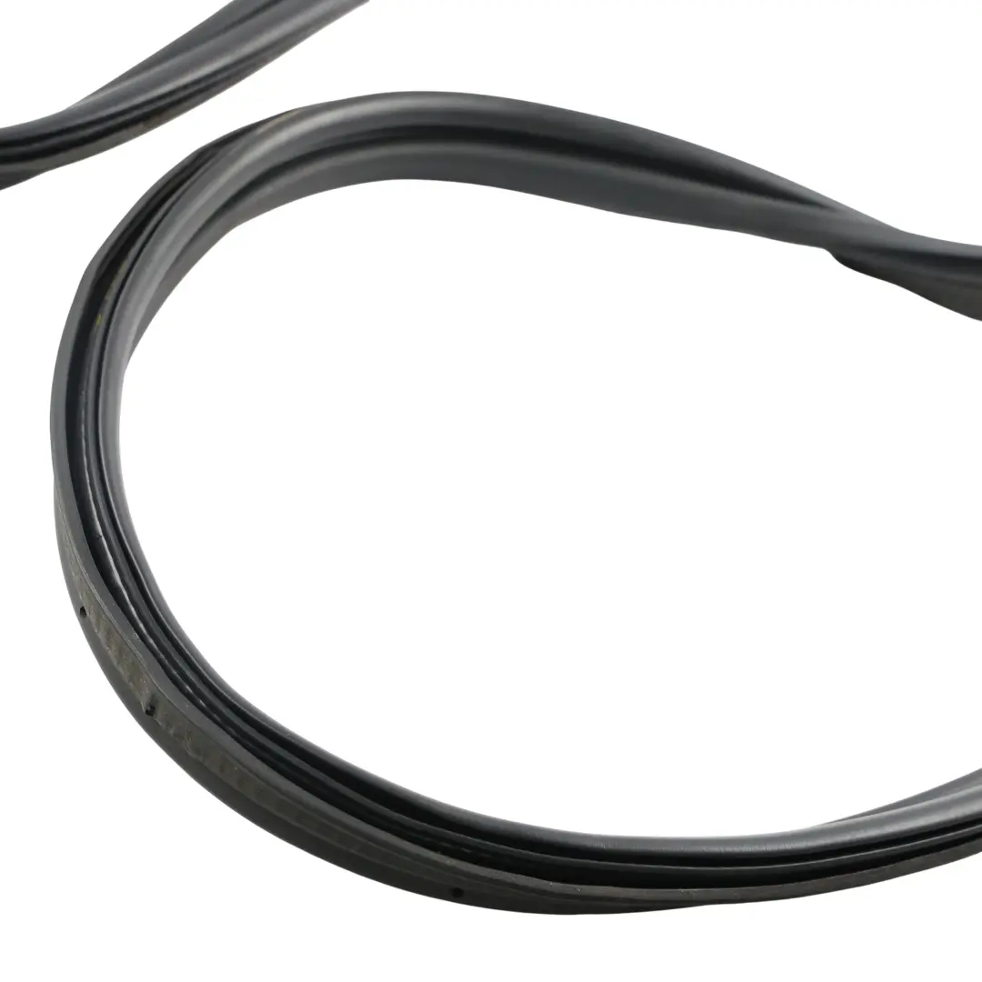 Ford Mondeo MK4 Joint Caoutchouc Hayon Coffre Arrière 7S71-N404A06-BB - SKU 1502720 - Numéro de pièce 1502720