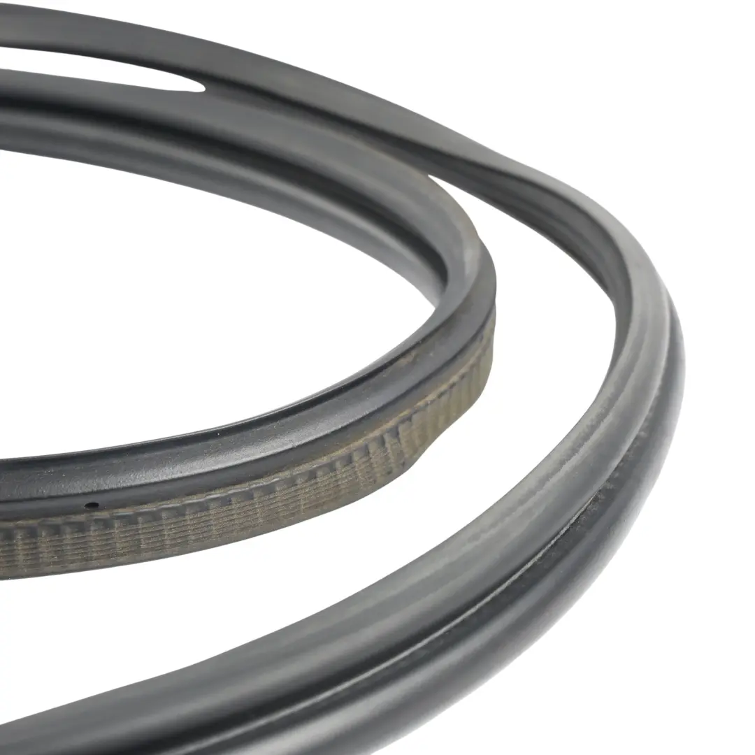 Ford Mondeo Mk4 Rear Tailgate Boot Lid Seal Gasket Rubber 7S71-N404A06-BB - SKU 1502720 - Part number 1502720
