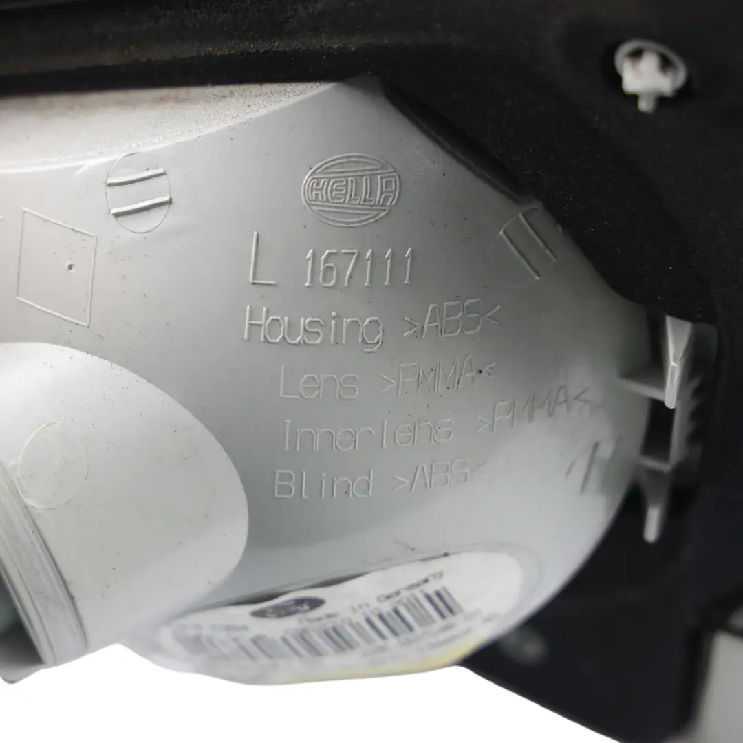 C394 Feu Arrière Lampe Stop Intérieur Gauche 8V41-13A603-AD pour Ford Kuga à propos du numéro de pièce 1545445 Ford Kuga C394 Feu Arrière Lampe Stop Intérieur Gauche 8V41-13A603-AD - SKU 1545445 - Numéro de pièce 1545445