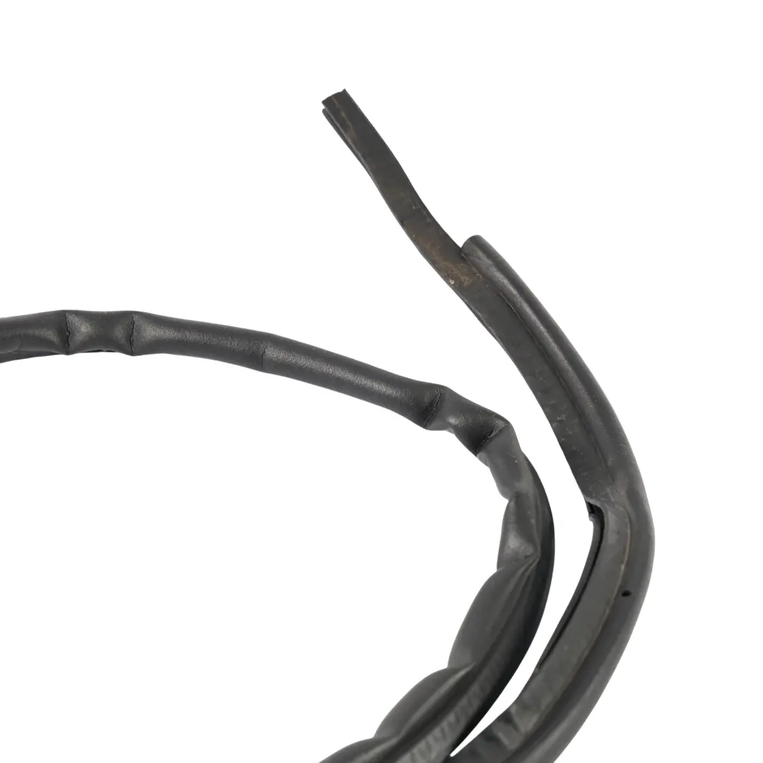 Citroen Relay III Guarnizione Deflettore Vento Cofano per con numero di parte 1611648280 Citroen Relay III Guarnizione Deflettore Vento Cofano - SKU 1611648280 - Numero di parte 1611648280