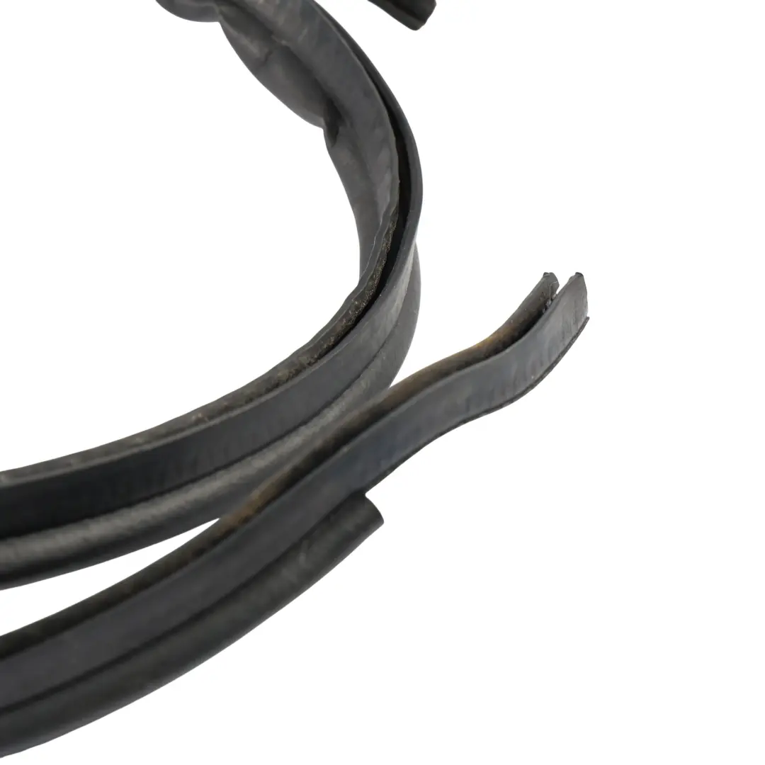 Citroen Relay III Guarnizione Deflettore Vento Cofano per con numero di parte 1611648280 Citroen Relay III Guarnizione Deflettore Vento Cofano - SKU 1611648280 - Numero di parte 1611648280