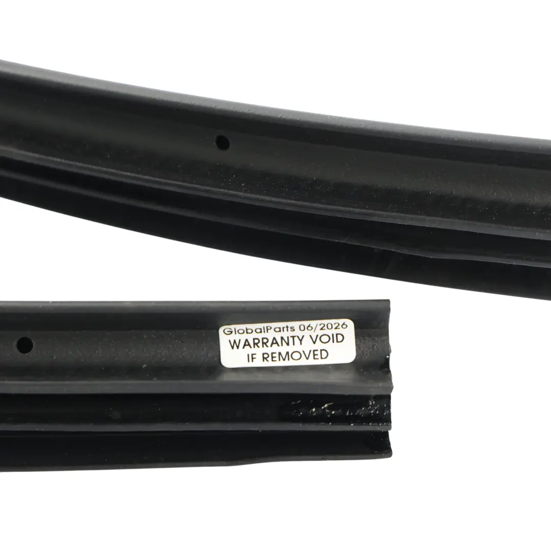 Mk4 Door Seal Gasket Front Left Right N/O/S 7S71-A20530-BC to Ford Mondeo with Part number 1676976 Ford Mondeo Mk4 Door Seal Gasket Front Left Right N/O/S 7S71-A20530-BC - SKU 1676976 - Part number 1676976